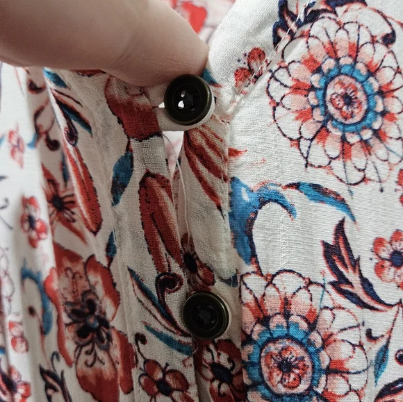 Floral Short Sleeve Dress - Size Large - Picture 3 of 5